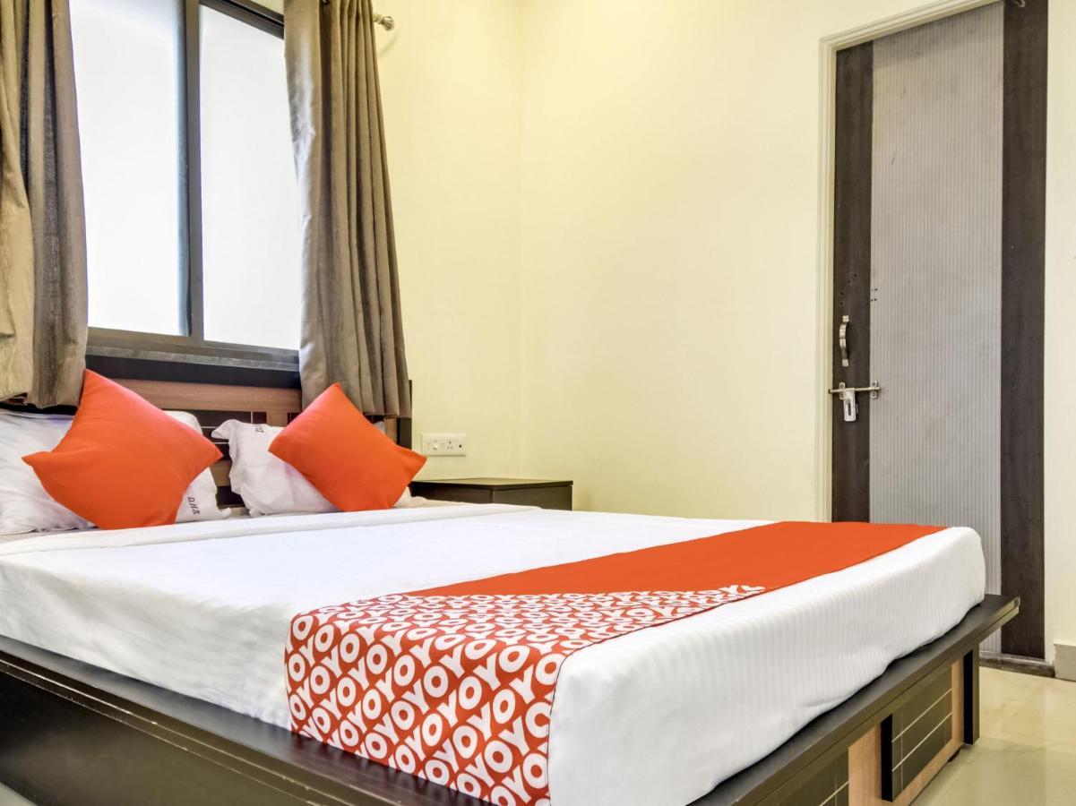 Oyo 74116 Hotel Feel Good Puri Exterior foto