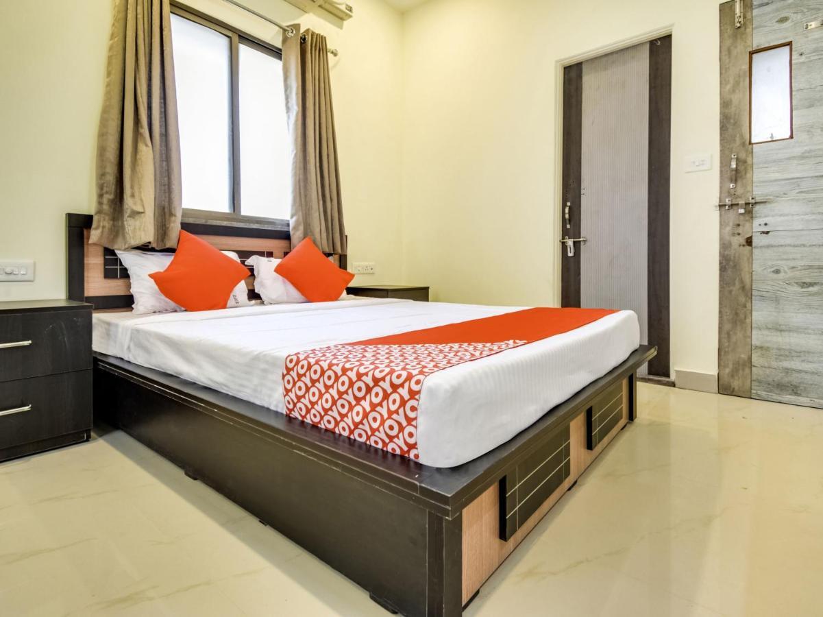 Oyo 74116 Hotel Feel Good Puri Exterior foto